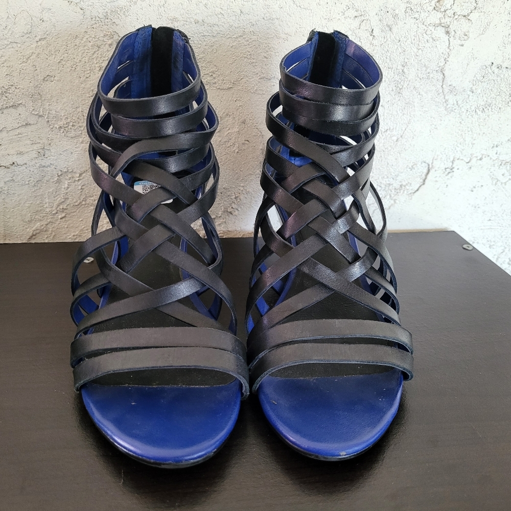 Trouve Wedges